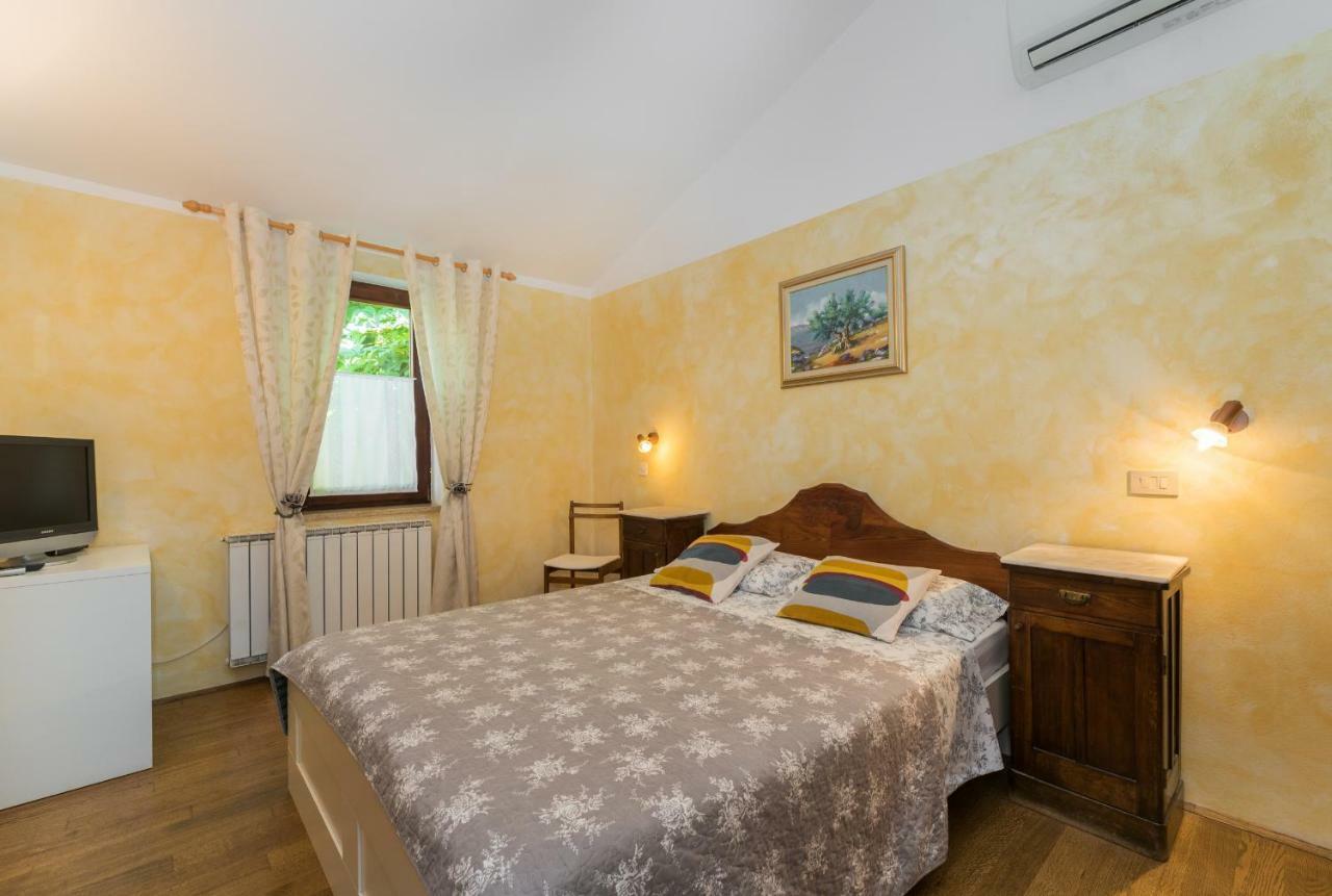 B&B Carmela Umag Exterior photo